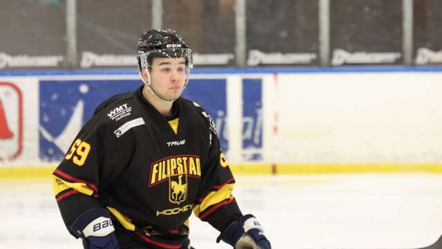 Zeb Blomqvist är en av spelarna som skrivit på för en ny säsong. 