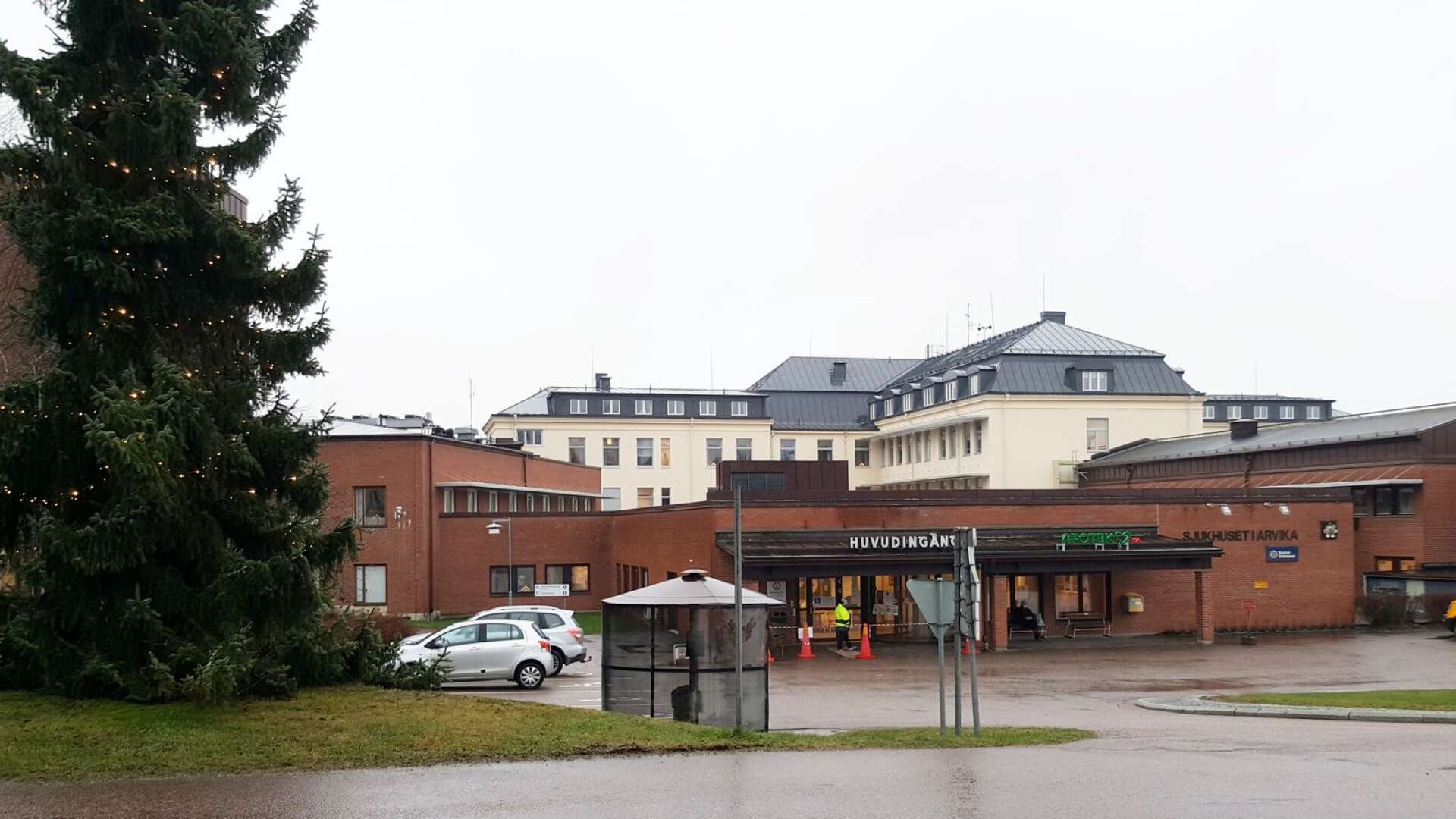 Ökningen av antalet coronafall i Arvika har även lett till att fler vårdas på sjukhuset i Arvika. 