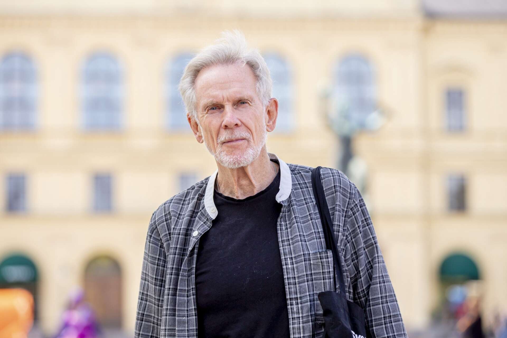 Tillsammans med kamraten Mats Parner har Stefan S Widqvist nyligen författat boken ”Episoder: tankar om att vara i världen”.