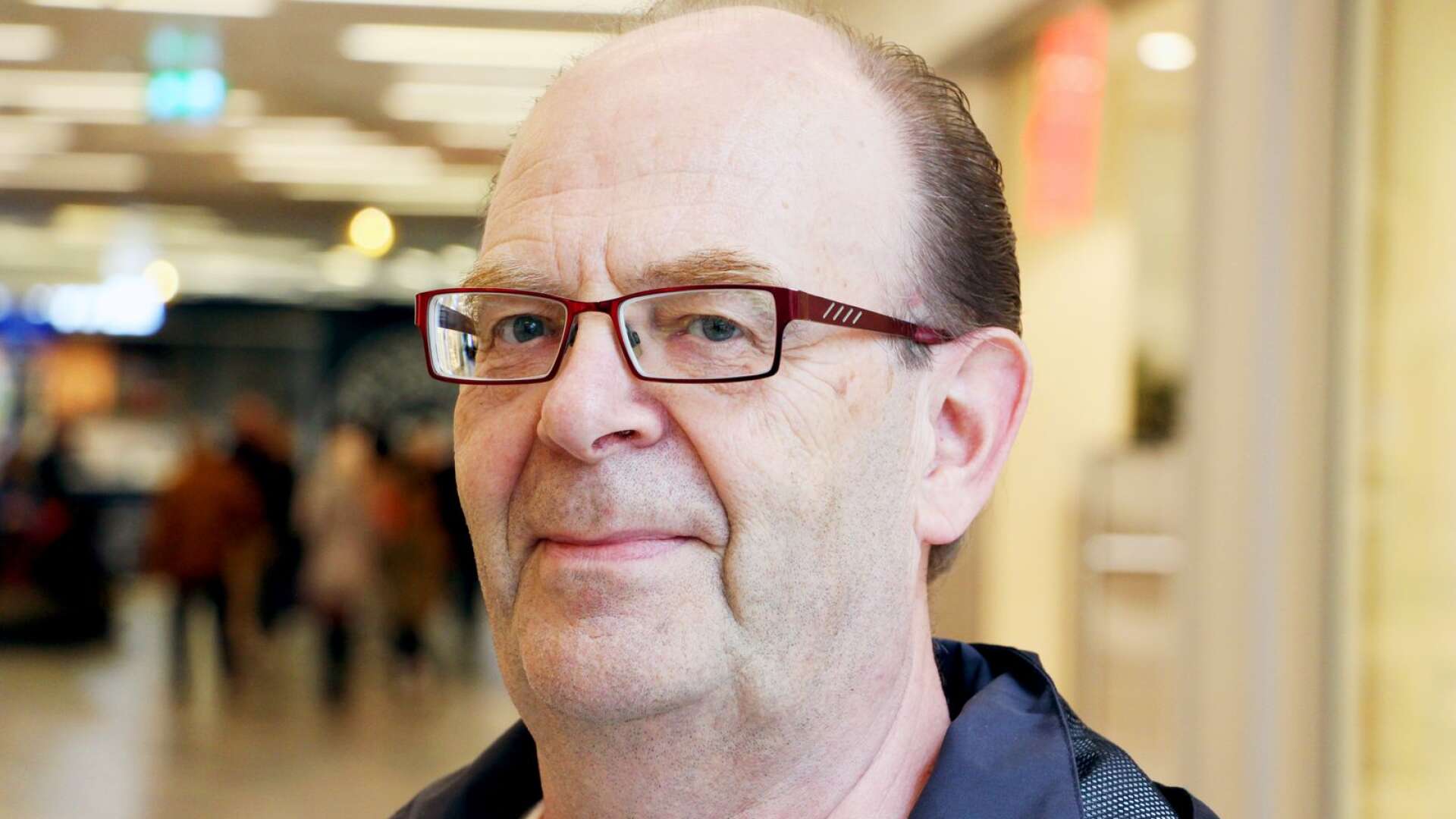Lennart Ljung, 70, pensionär, Säffle:Nej, jag vet inte vad jag ska rösta på än. Rösta ska jag göra, men jag bestämmer mig nog samma dag.