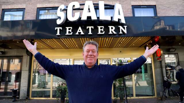 Anders Dahl, vd på Scalateatern, ser positivt på framtiden efter att evenemangsbiljetten utsetts till årets julklapp 2021.