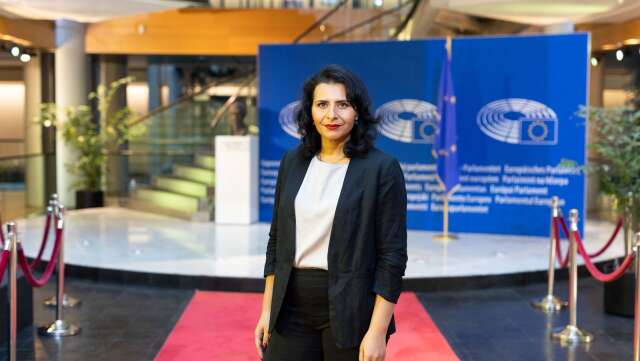 Abir Al-Sahlani representerar Centerpartiet i Europaparlamentet och är huvudförhandlare för parlamentets arbete med arbetskraftsinvandring