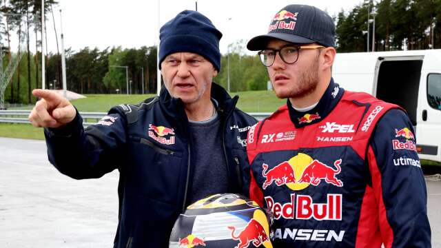 Kenneth Hansen, teamchef i Hansen World RX Team, tillsammans med sonen Kevin Hansen.