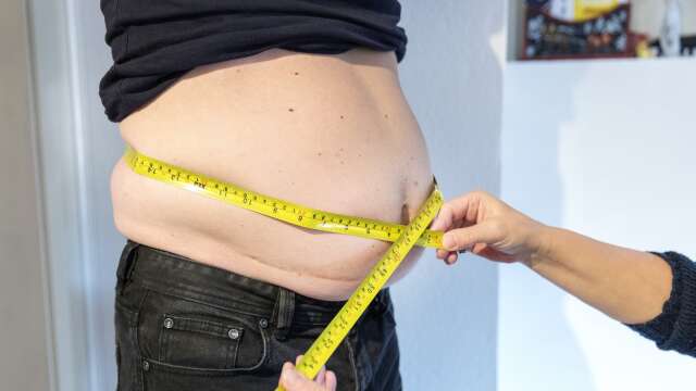Andelen värmlänningar som lever med övervikt och obesitas (fetma) ökar. 