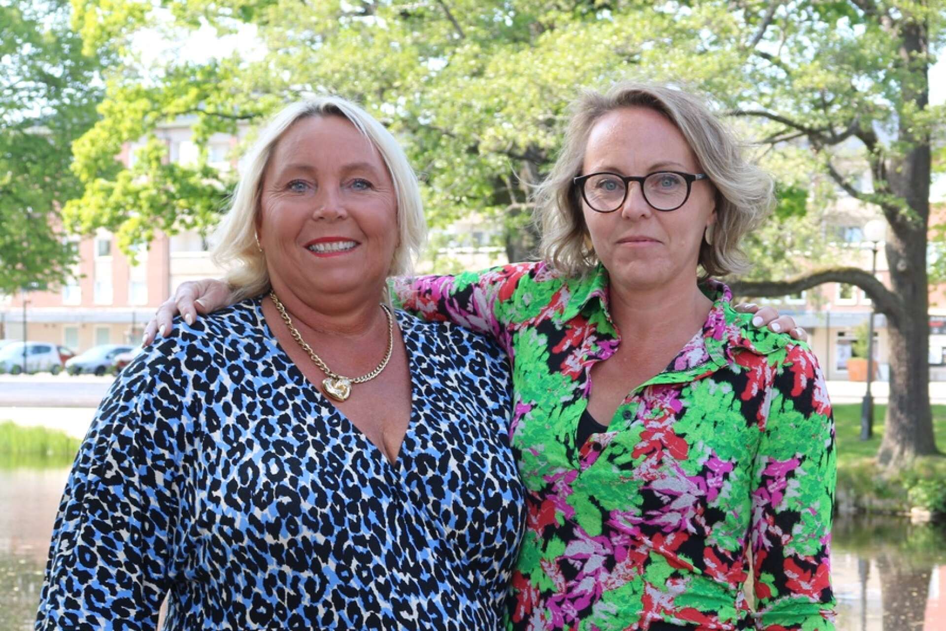 Maj-Britt Nilsson Herhold och Jasmine Herhold är de två nya centrumledarna för Omtänksamma Kristinehamn. 