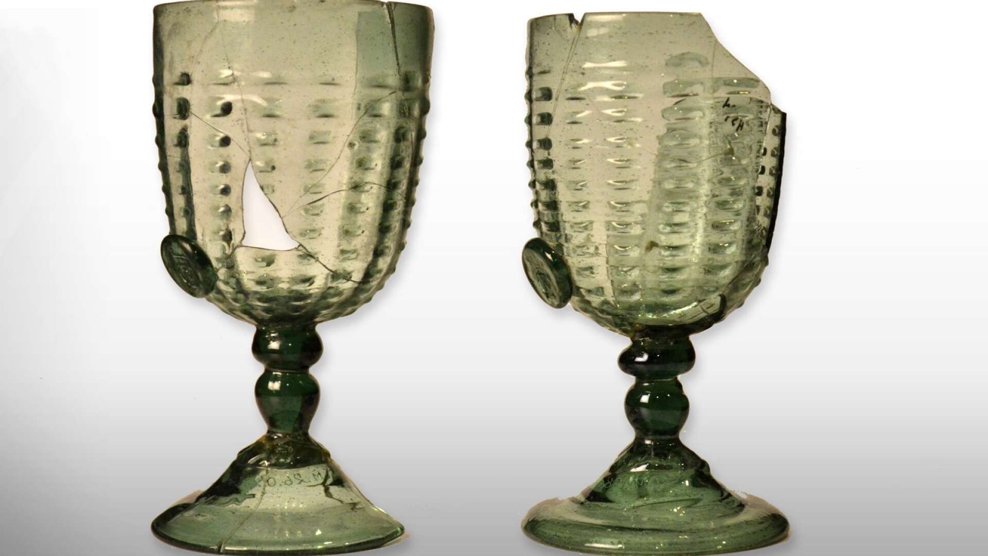 Hertig Karls originalglas från 1500-talet ingår i Sörmlands museums samlingar.