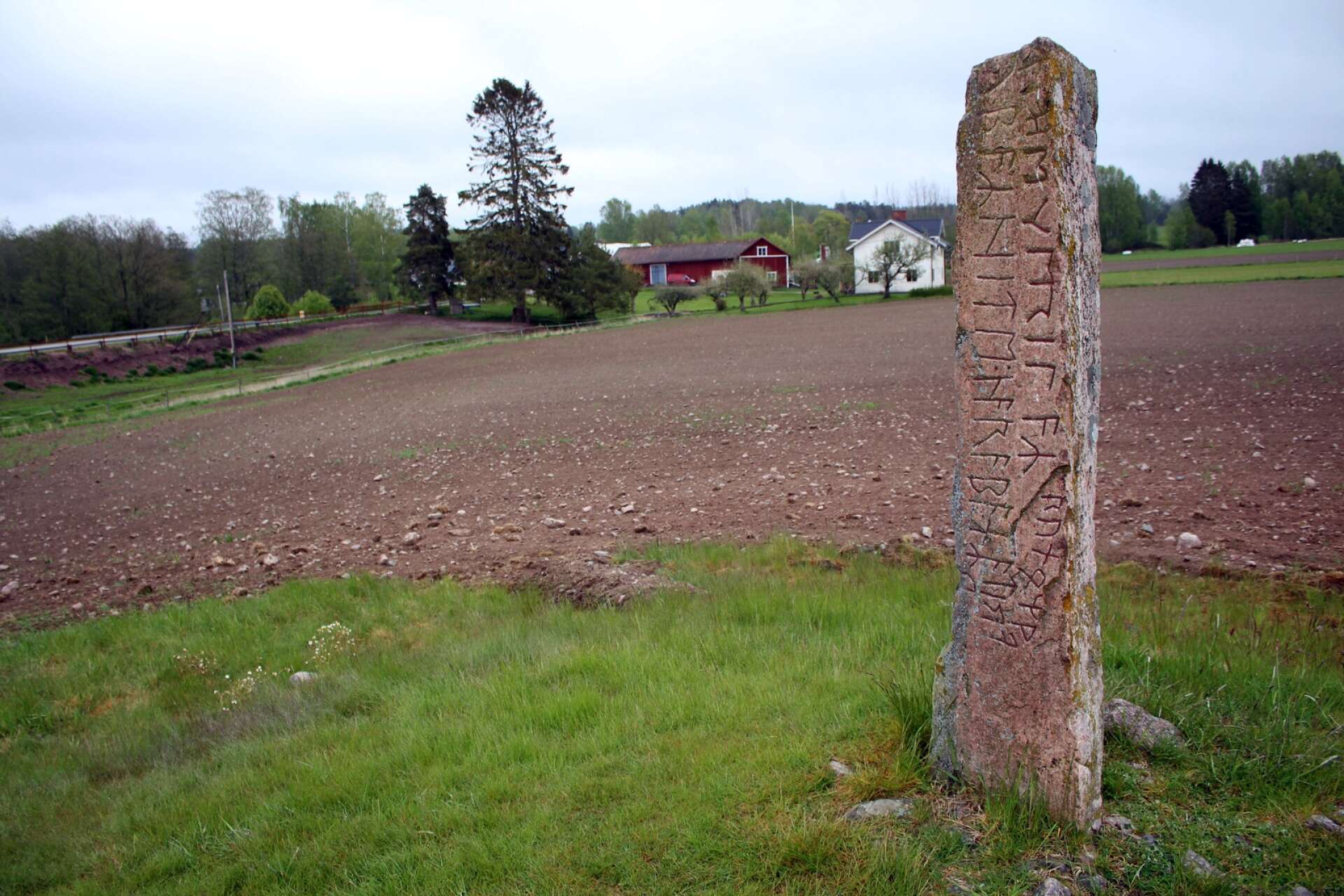Runstenen vid Järsberg är Värmlands äldsta.