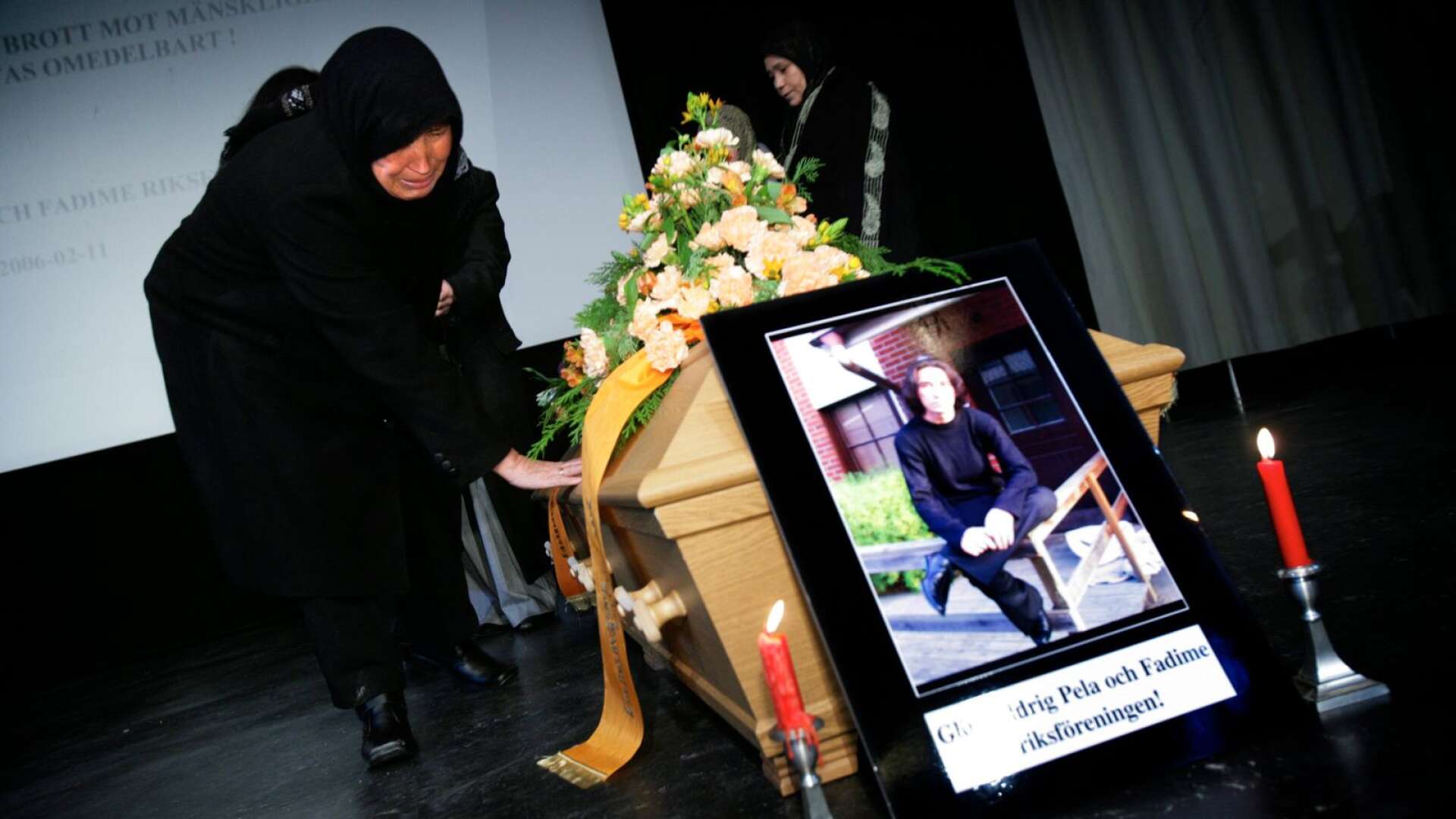 Den 16 november 2005 mördades den 20-åriga Abbas Rezai i Högsby. En ung man miste livet på grund av att han inte accepterades av sin flickväns familj, skriver Monica Ekström och Asal Narimani.