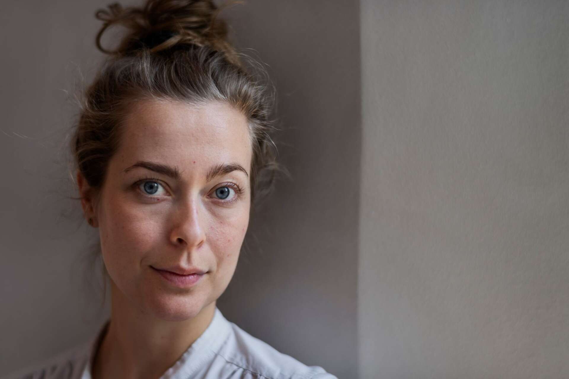 Caroline Albertine Minor hör till de mest hyllade danska författarna i en ny generation. I helgen gästar hon Nordiska novelldagarna i Åmål. 