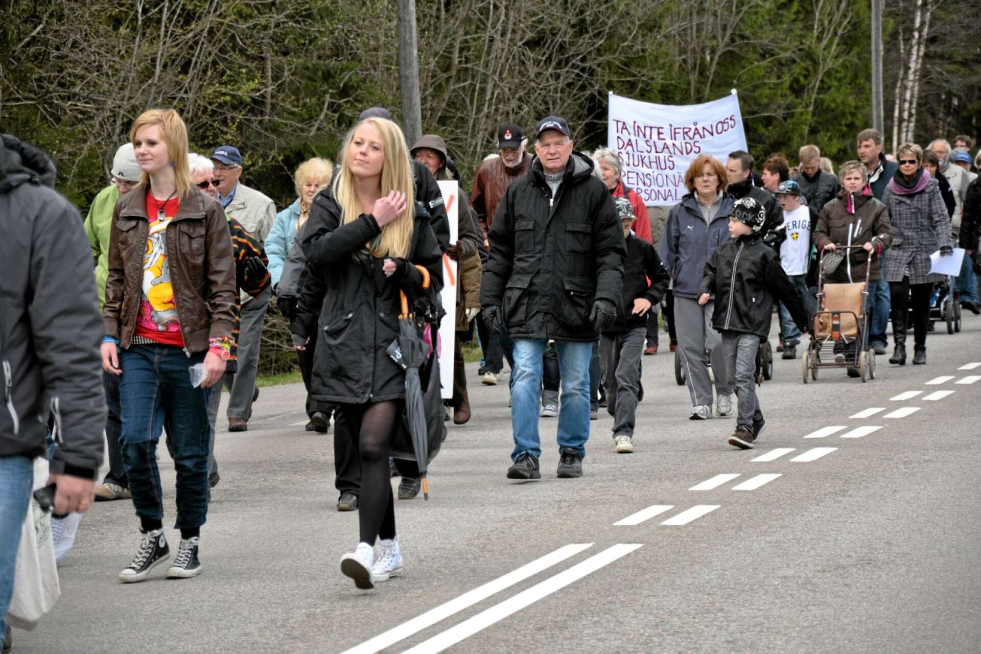 Redan 2012 var måttet rågat för många dalslänningar. 1025 personer tågade den gången i en demonstration för Dalslands sjukhus.