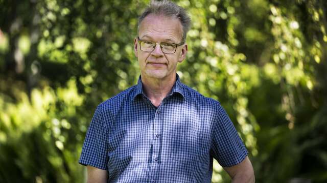 Med bara dagar kvar till MP:s kongress hoppar den enda värmländska språkrörskandidaten, Torbjörn Nilsson, självmant av.