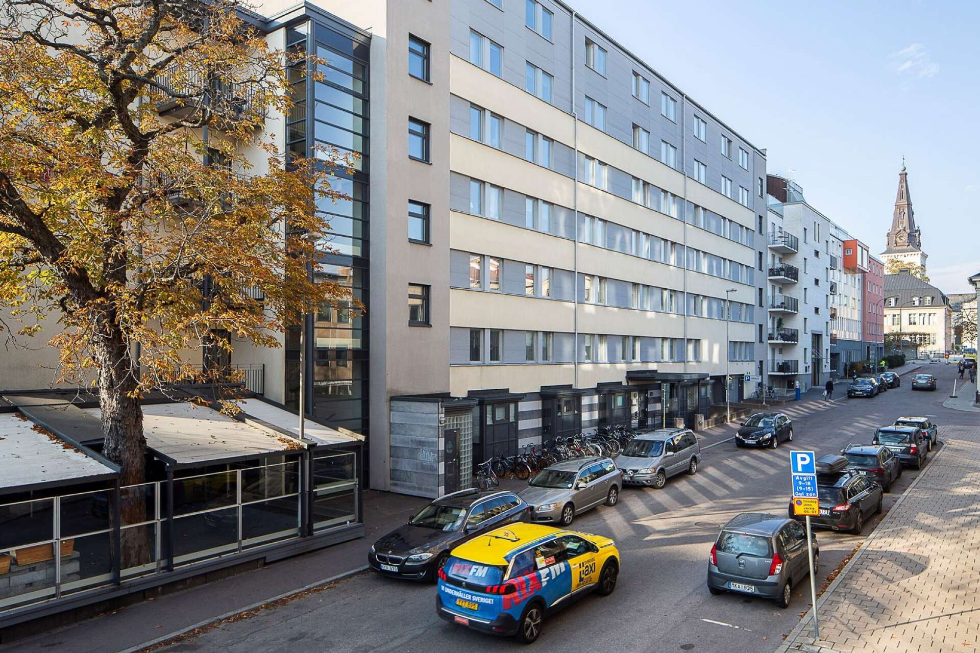 Studentbostadsfastigheten Freja 14 på Södra Kyrkogatan i Karlstad har köpts av Studentbostäder i Sverige (SBS).