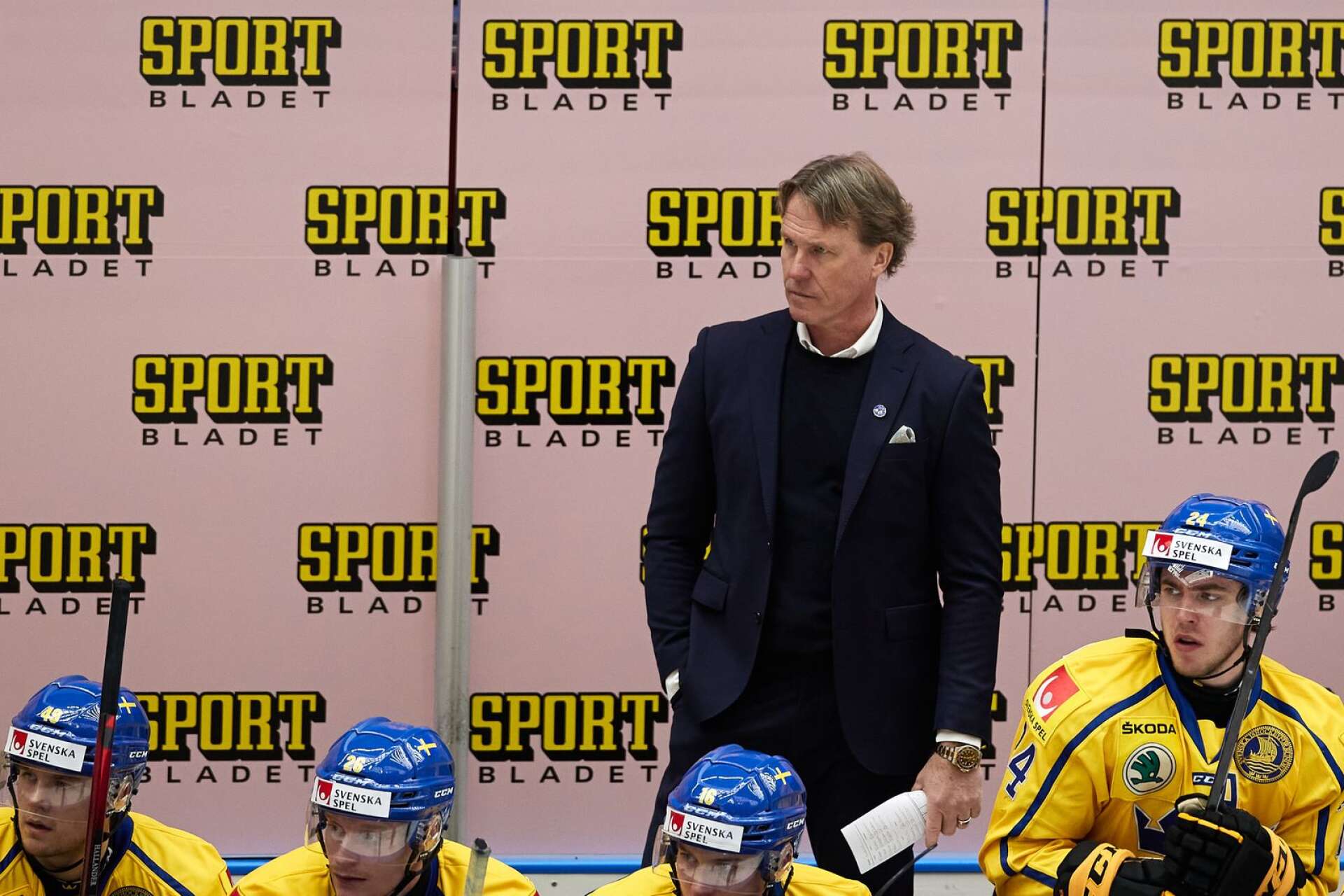 Johan Garpenlöv kan tvingas klara sig utan NHL-förstärkning i OS om sju månader.