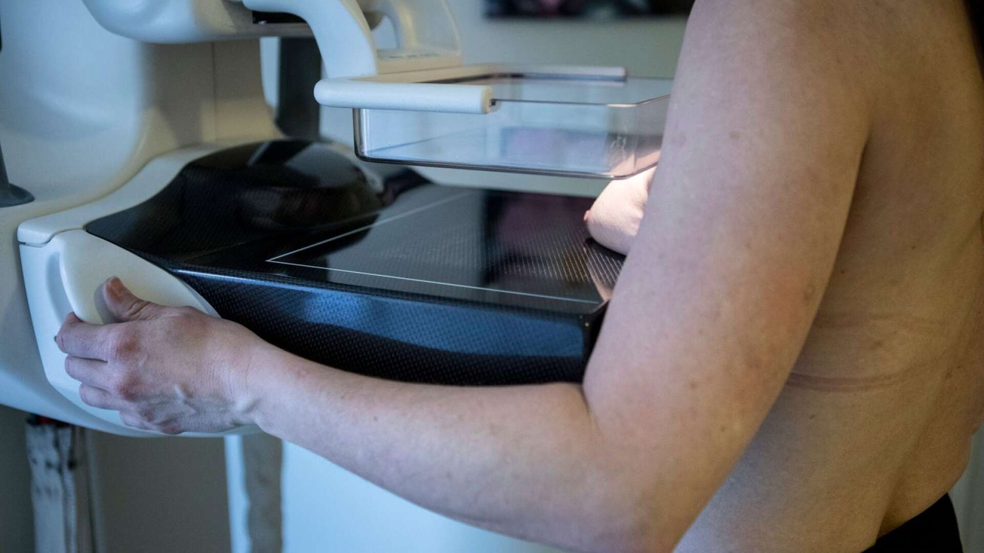 Efter 25 år med mammografi är det hög tid för en individanpassad bröstcancerscreening.