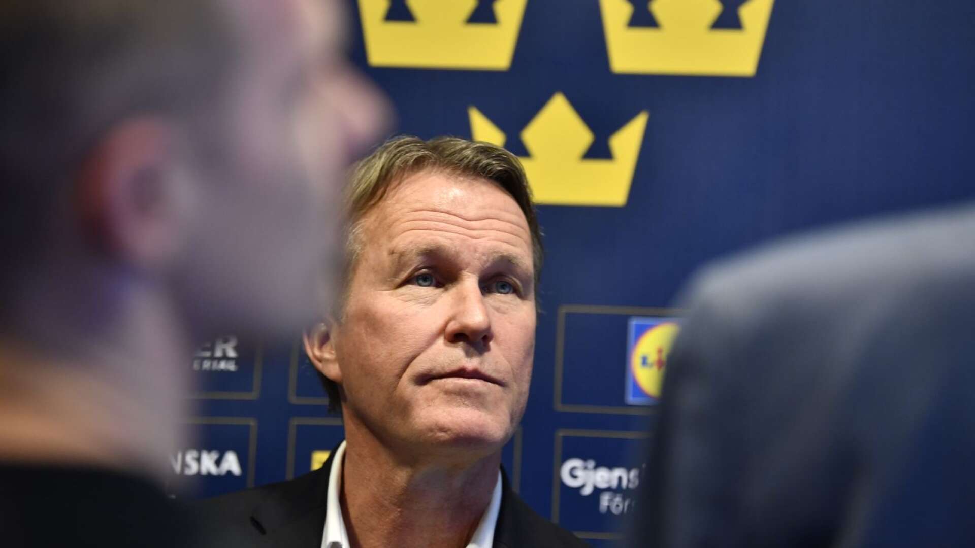 Förbundskapten Johan Garpenlöv berättar att Luleås Linus Omark är den ende spelaren som tackat nej till OS. 
