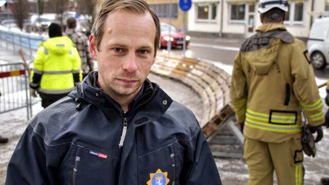 ”På många ställen var det privatpersoner som gjorde en förstainsats och dämpade bränderna”, säger räddningschef Mattias Larsson.