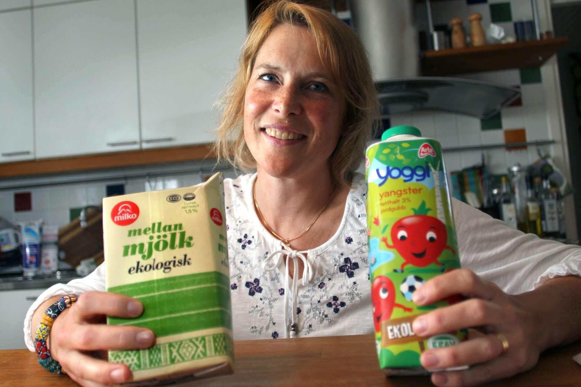 Helén Williams på Karlstads universitet säger att många konsumenter uppger att förpackningarna bidrar till matsvinn. Arkivbild.