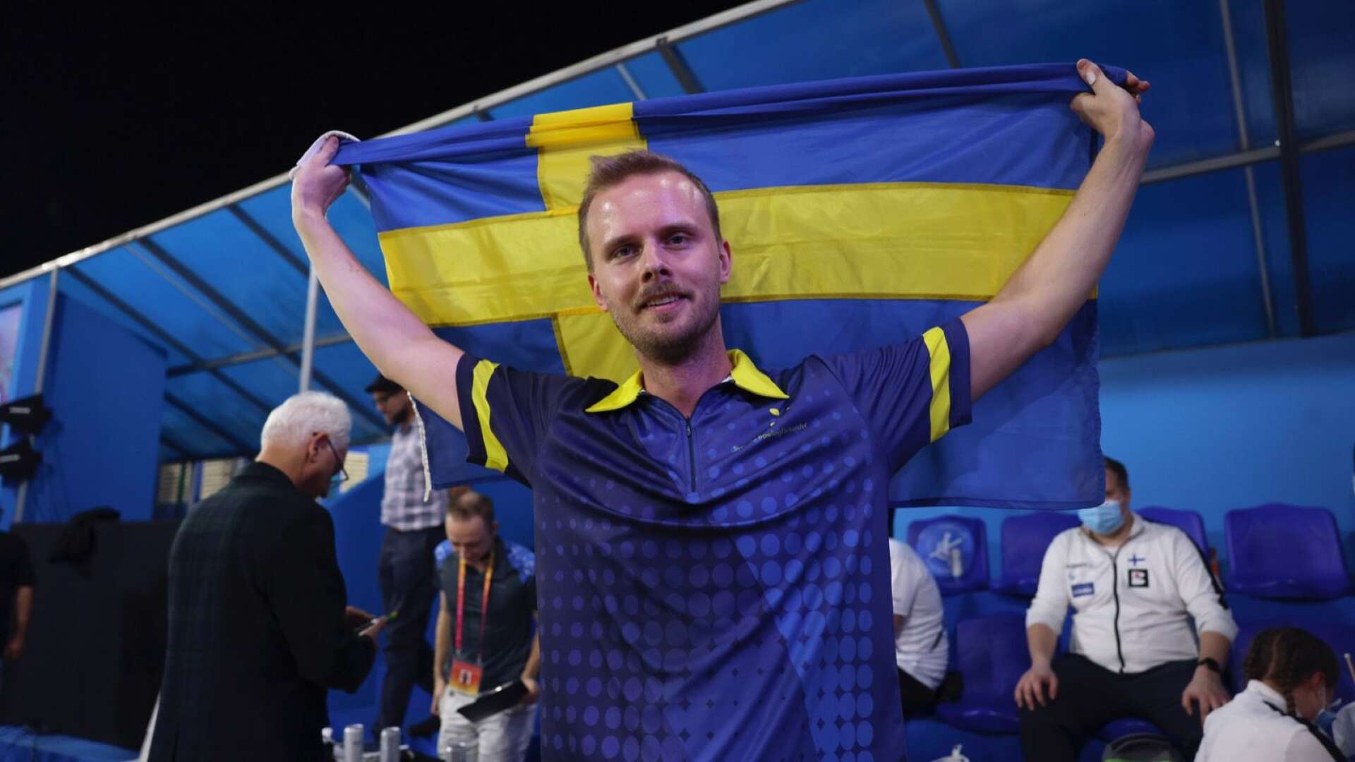 James Blomgren, 34 år från Mariestad, representerandes Team Alingsås, vann VM-guld i singel på IBF Super World Championships i Dubai.