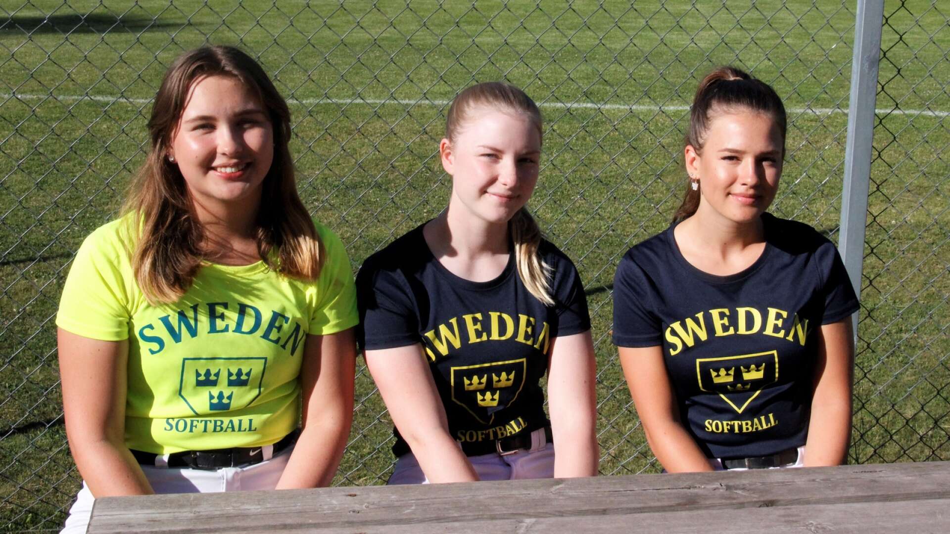 Isabella Kanesved, Matilda Wåhlstedt och Maja Öijen är redo för säsongen med landslaget i Softboll.