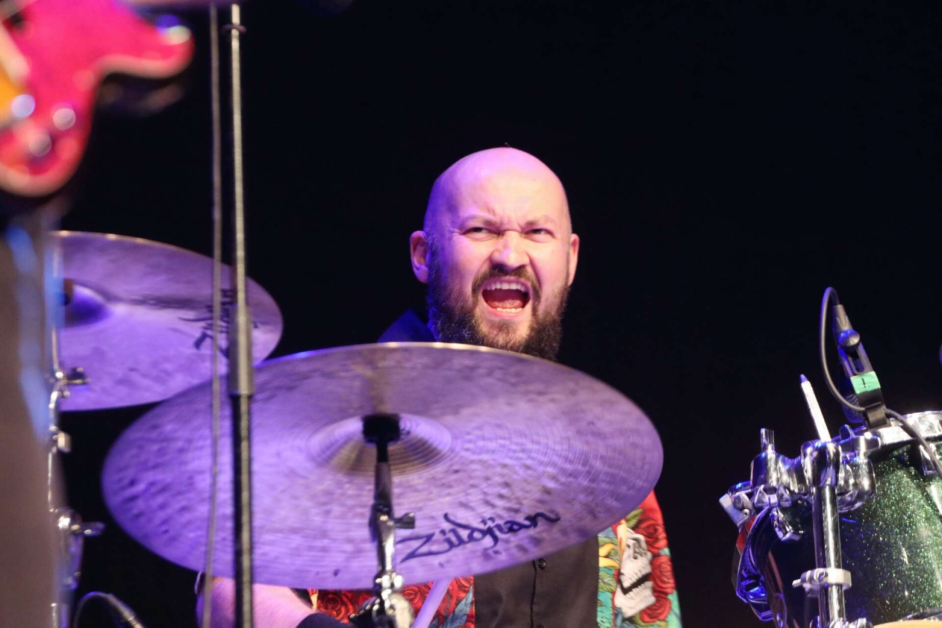 Mathis Grossmann på trummor i Will Jacobs band, men han spelade även tillsammans med Katie Henry.