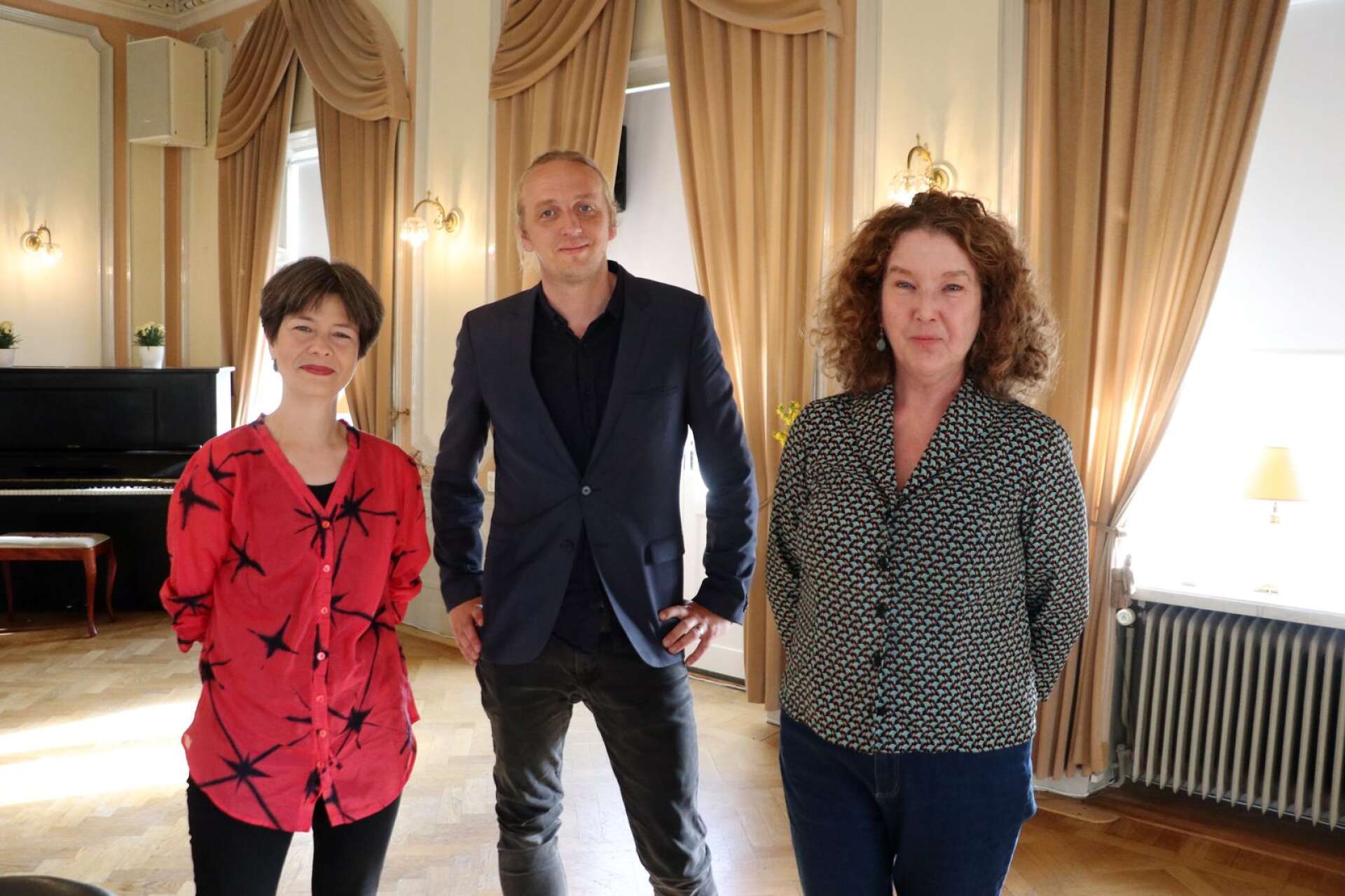 Yukiko Duke, Martin Schibbye och Anna-Karin Palm var sist ut under de digitala bokdagarna i Åmål. 
