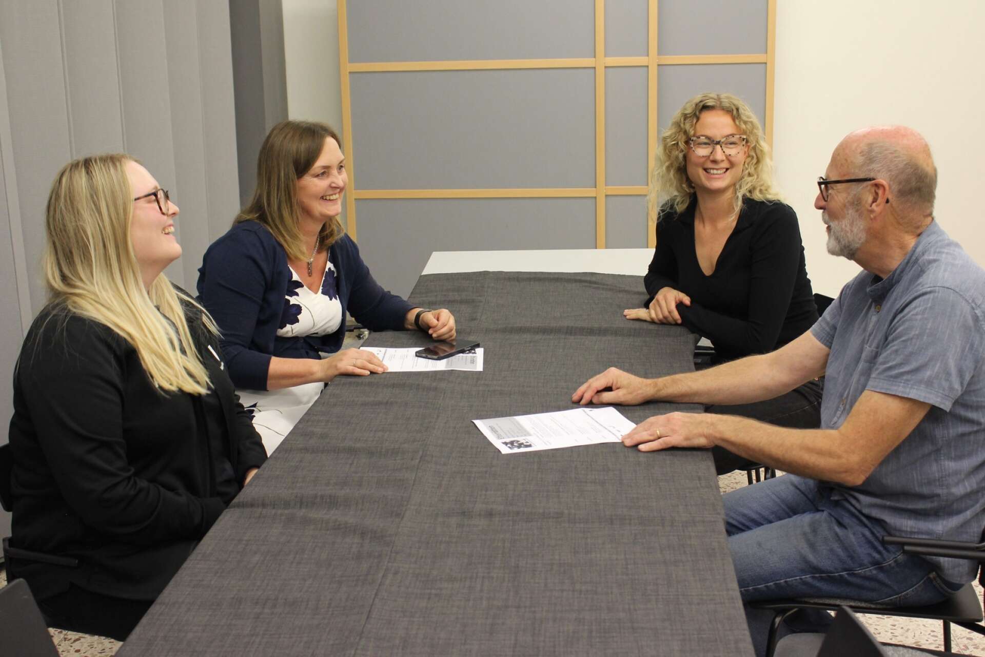 Kultursamordnare Jenny Pettersson, Cecilia Lindström, Studiefrämjandet, Hilma Claesson, NBV och Lars-Inge Claesson, Bilda, har satt ihop ett program med fyra föreläsningar på biblioteket i höst.