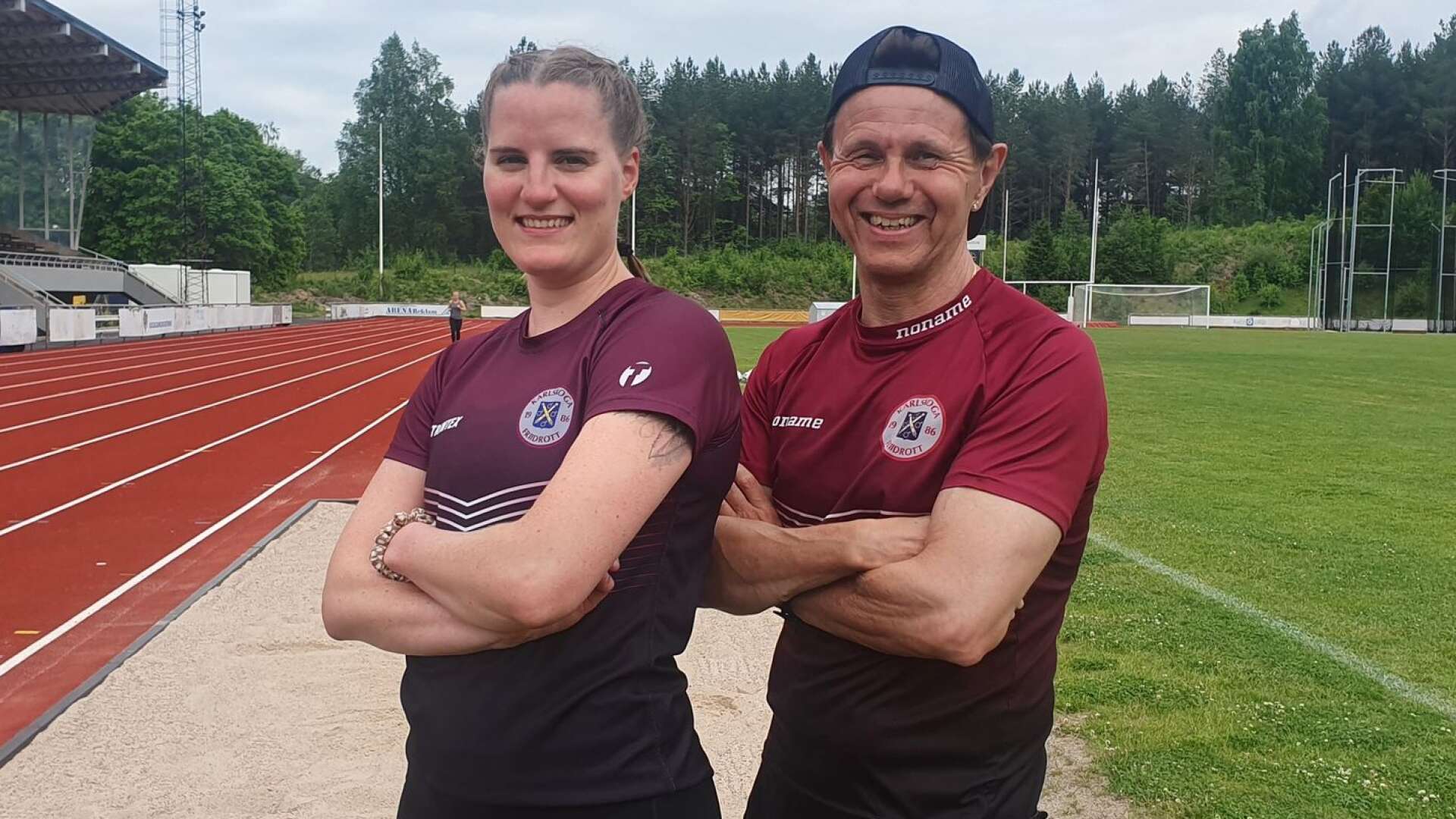 Emma Ericsson tillsammans med tränaren Anders ”Ajjan” Johansson.