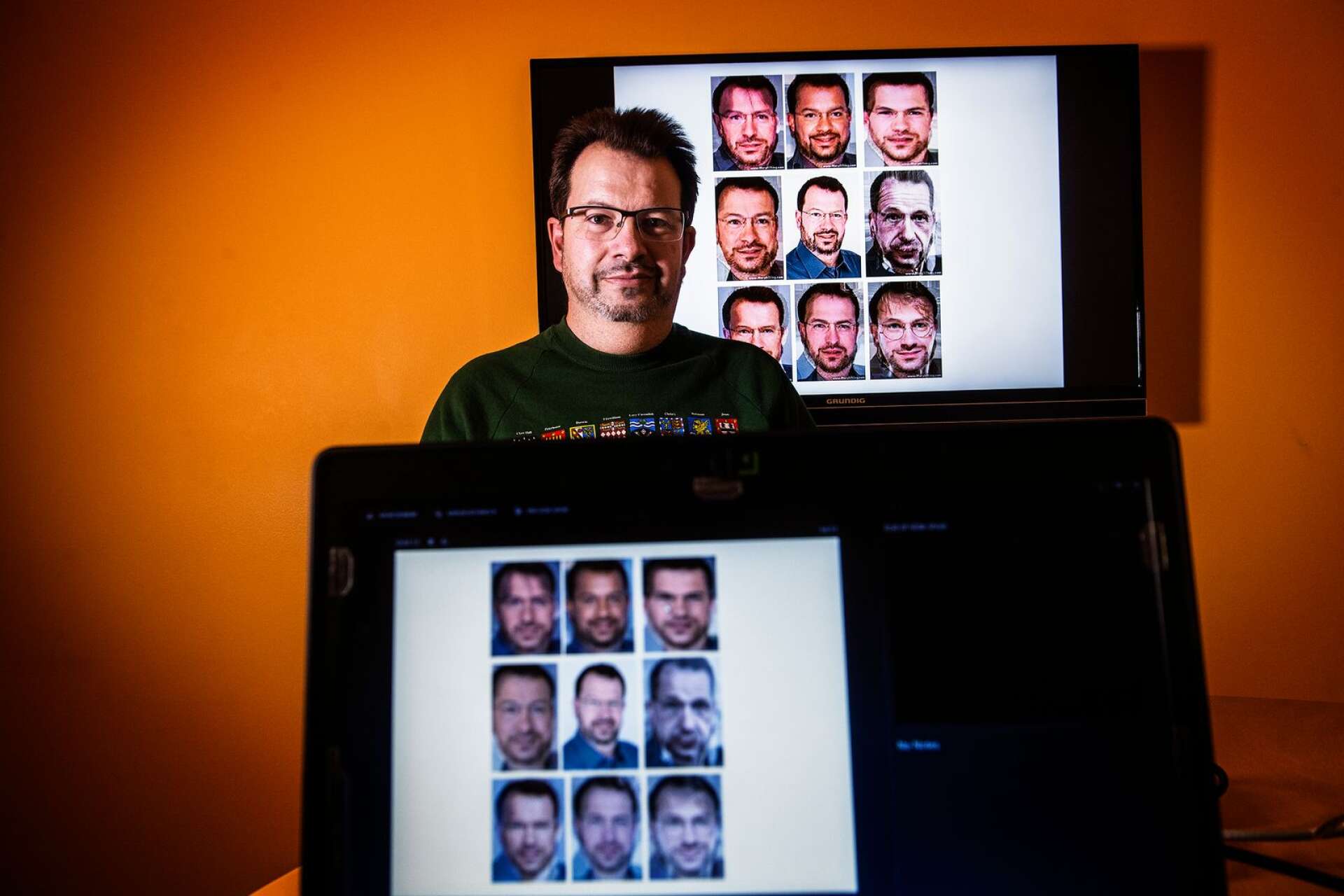Lothar Fritsch, docent i informationssäkerhet och forskare vid Karlstads universitet, har på sin presentationssida på universitetets webb gjort ett collage av självporträtt där ansiktsdragen förändras från bild till bild. Förutom ansiktsigenkänningsprogrammen finns skäl att fundera över selfie-kulturen rent allmänt, menar han.