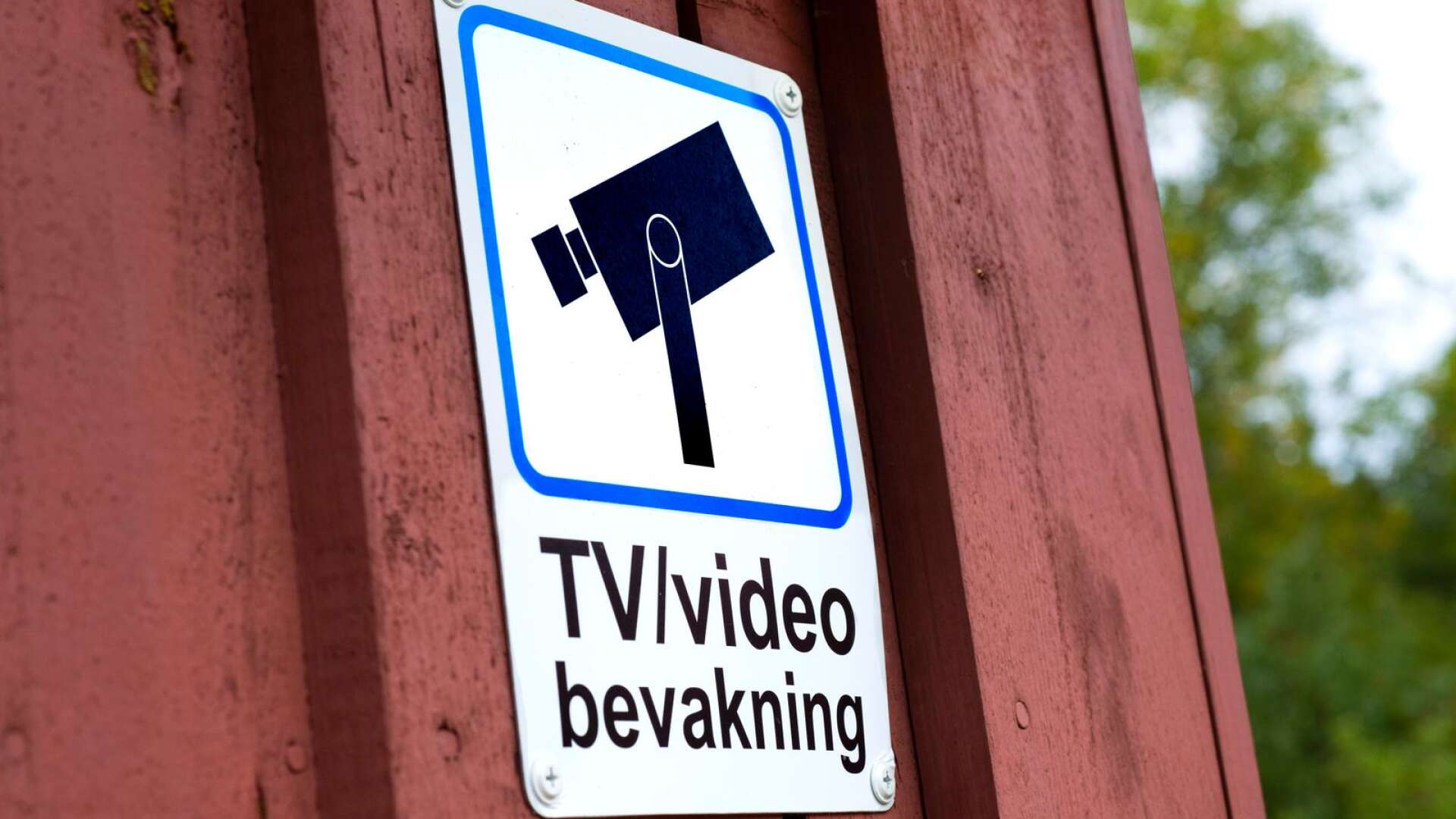STOCKHOLM  20181012
Skylt  med TV/Video-bevakning.
Foto: Claudio Bresciani / TT / Kod 10090 