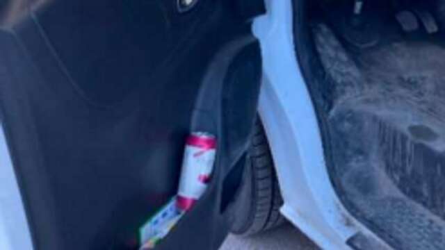 En man åtalas för grovt rattfylleri efter att en personal vid en biltvätt i Karlstad sett hur mannen öppnat och druckit ur en starkciderburk samtidigt som mannen körde bil.