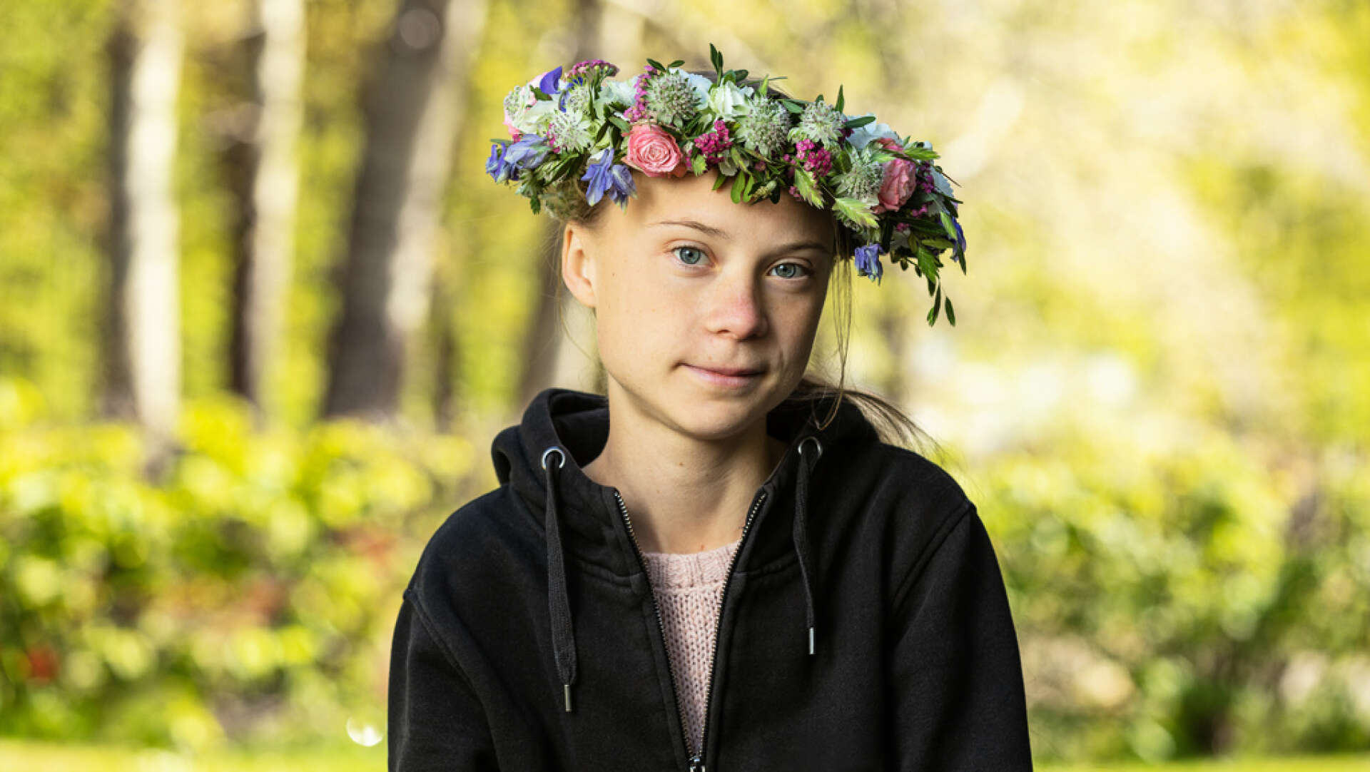 Greta Thunberg inleder årets &quot;Sommar i P1&quot; den 20 juni. Det svåraste med programmet var att välja musik, berättar hon. &quot;Jag kan inte välja, jag har sådan beslutsångest, så det har jag fått lite hjälp med&quot;, säger hon. Pressbild.