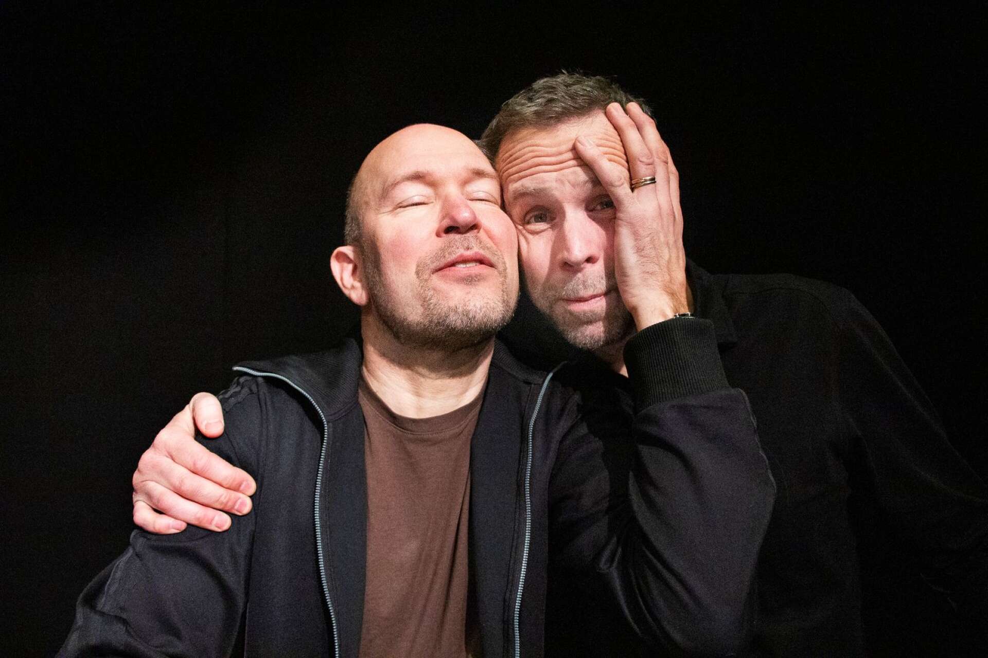 Under helgen ger Björn Ling och Johan Östling tre föreställningar på Scalateatern i Karlstad. Den här gången handlar det om ego.
