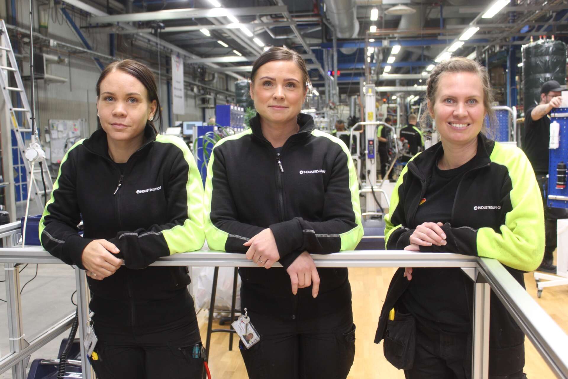 Hanna Tjärnberg, Lina Nilsson och Camilla Sjöqvist lämnade tjänsterna i kommunen och tog anställning i Thermia. Efter den flytten fick de 5 000 kronor mer i månaden.