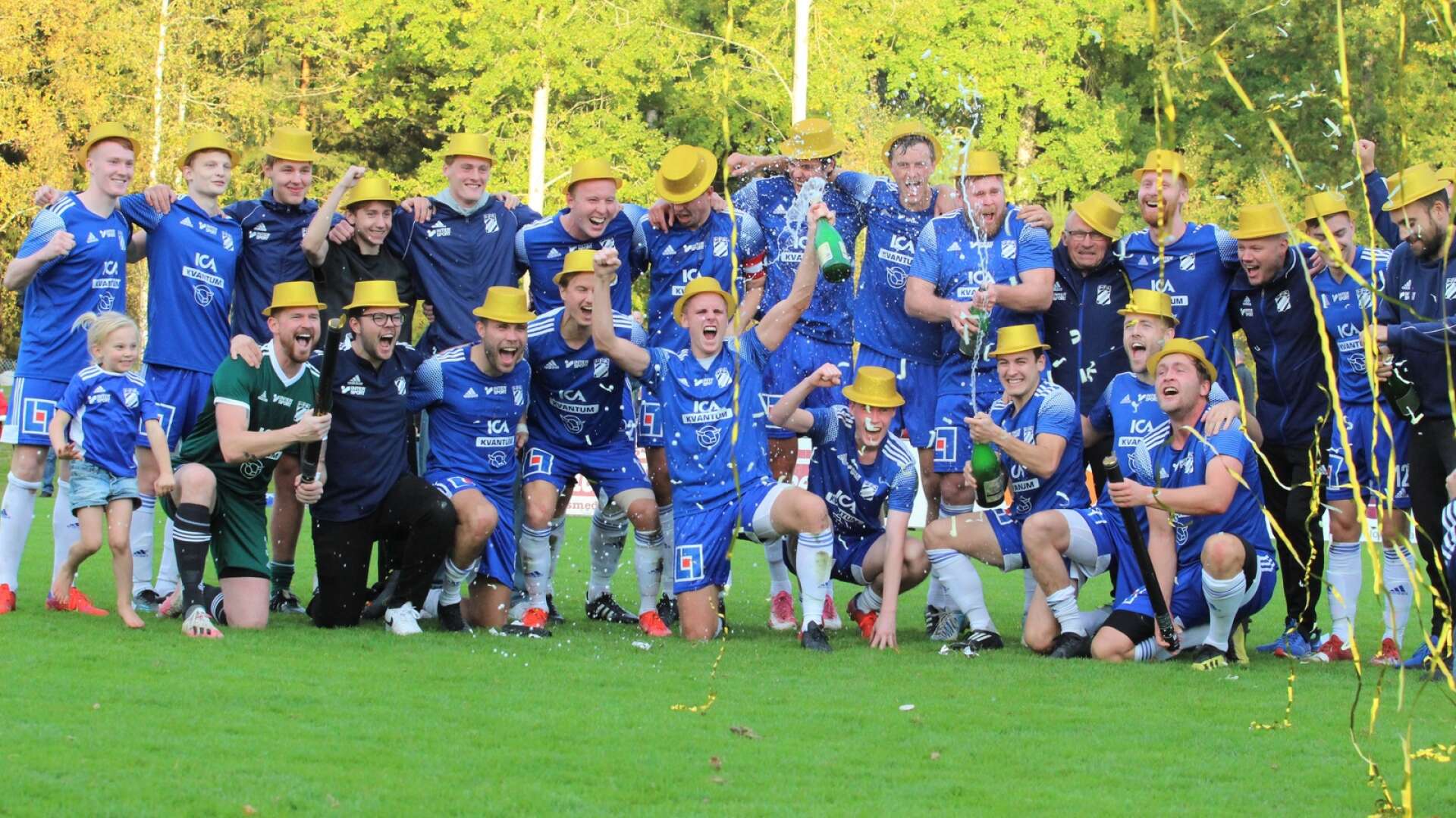 IFK Mariestad är klart för division tre. I söndagens hemmamatch mot Nossebro säkrades avancemanget via en 4–0-seger.