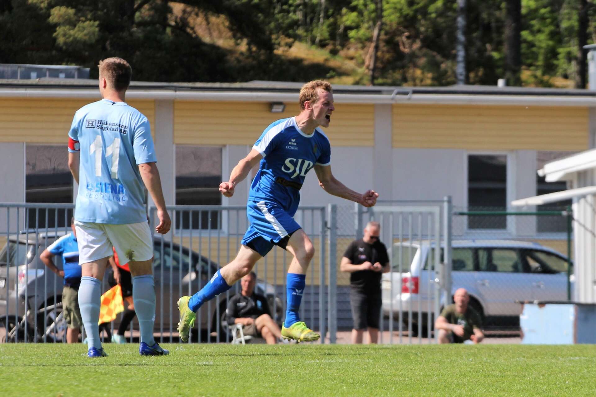 Victor Remneland gjorde det avgörande målet för Eds FF mot Henån.