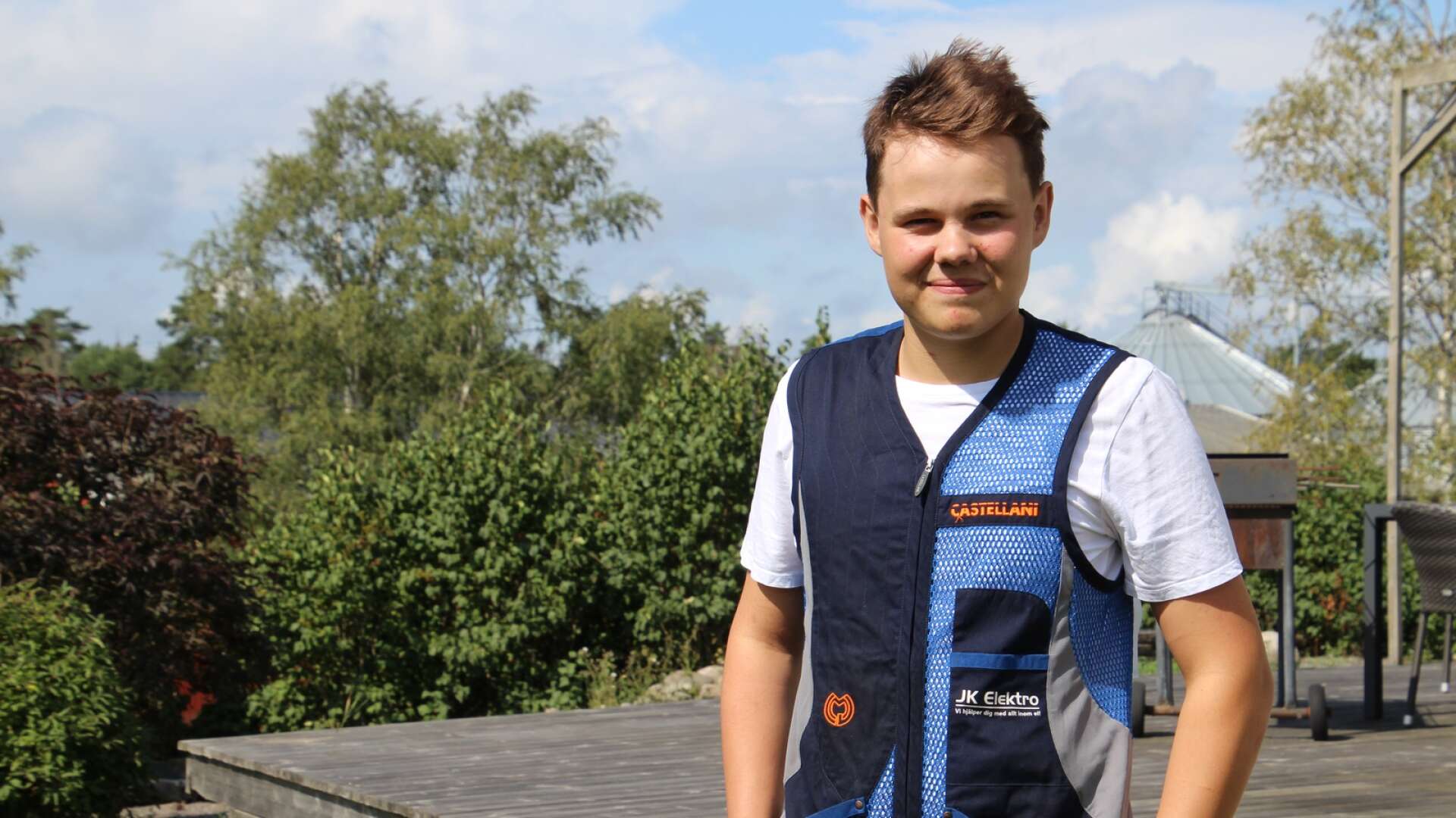 16-årige Evald Harding Kullander, ute från Värmlandsnäs i Säffle, knep guldet i juniorklassen på SM i Olympisk trap.