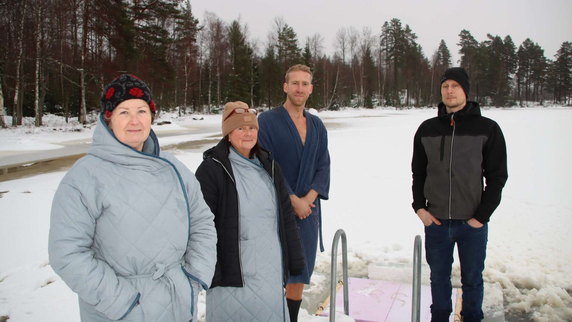 Från vänster Åsa Fröding, Carina Sörestam, Kim Wall och Emil Granberg. 