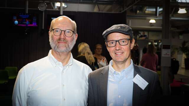 Mikael Wickelgren och Anders Billström var två av föreläsarna under näringslivsfrukosten på Assar.