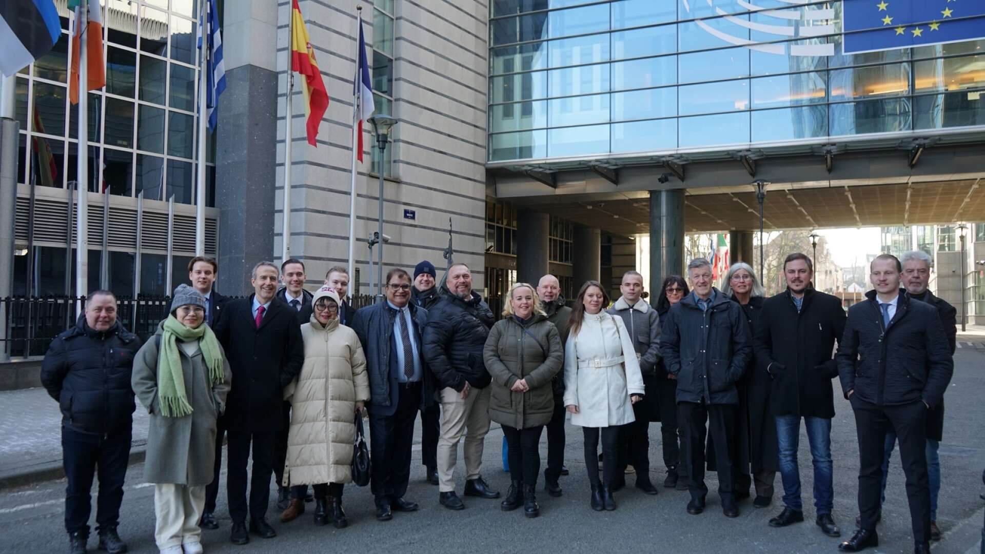 I början på januari reste Sverigedemokrater från Värmland på en studieresa till Bryssel. Från Filipstad deltog SD:s gruppledare Johnny Grahn och ordföranden Edwin Nilsson.