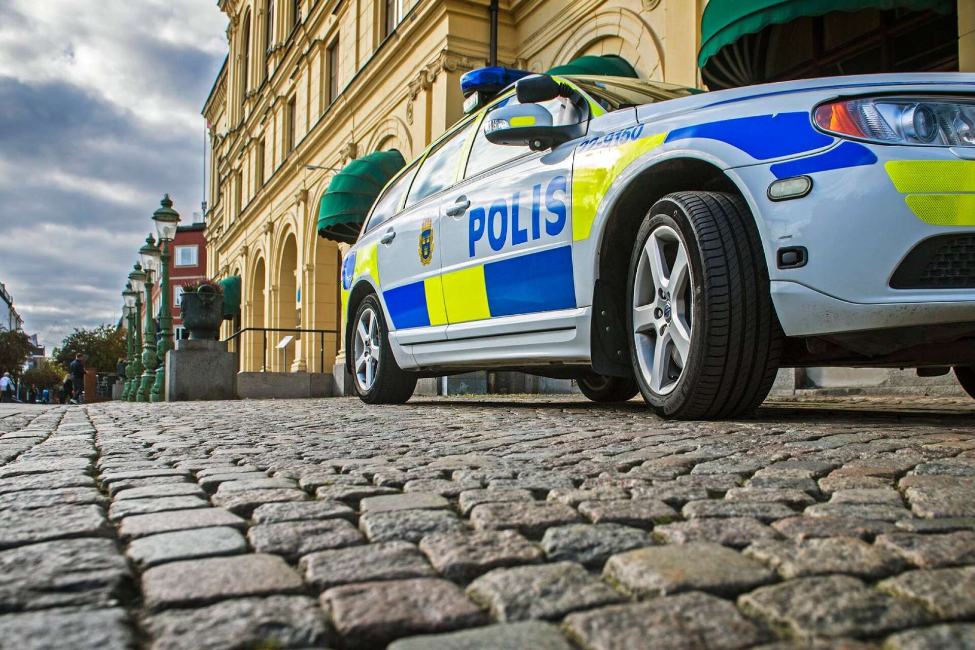 En 71-årig man åtalas vid Värmlands tingsrätt för grov våldtäkt mot barn.