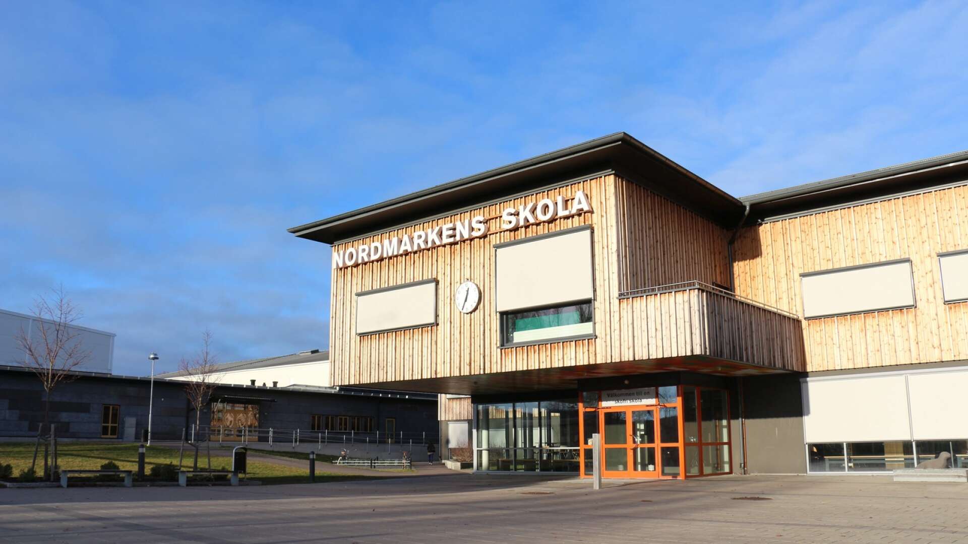 Högstadieeleverna på Nordmarkens skola har delvis distansstudier under de två första veckorna på vårterminen.