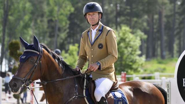 OS-guldvinnaren och världsstjärnan Peder Fredricson, här från Wermland Equestrian Games tidigare i sommar, har köpt häst av Karlstadbon Linn Holm.