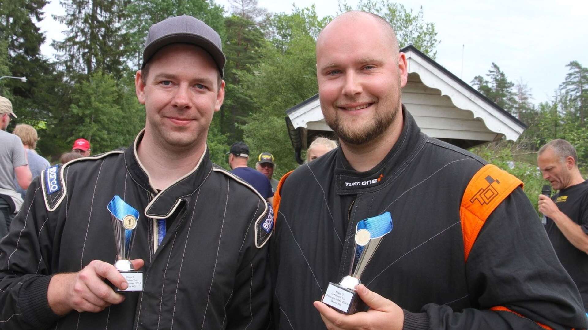 Vinnare i C VOC, Fredrik Pettersson och kartläsaren Marcus Lantz.