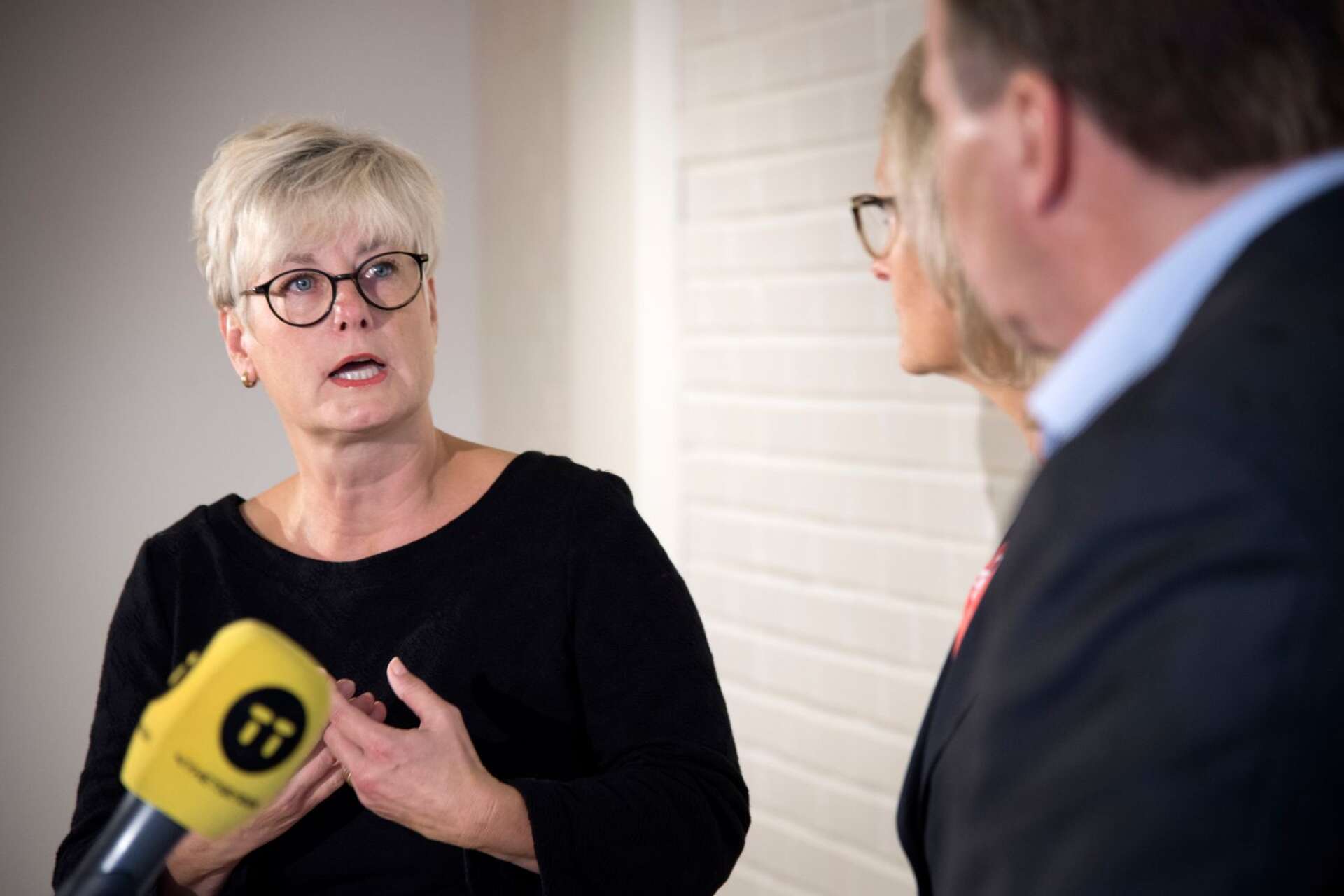 Hyresgästföreningens förbundsordförande Marie Linder kommer till Skoghall på tisdagen för att träffa de boende och några av Hammarö kommuns ledande politiker.