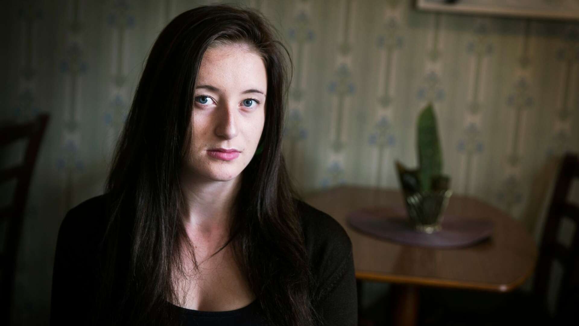 Viktoria Källback, 20, fick flera diagnoser – men inget samtalsstöd.