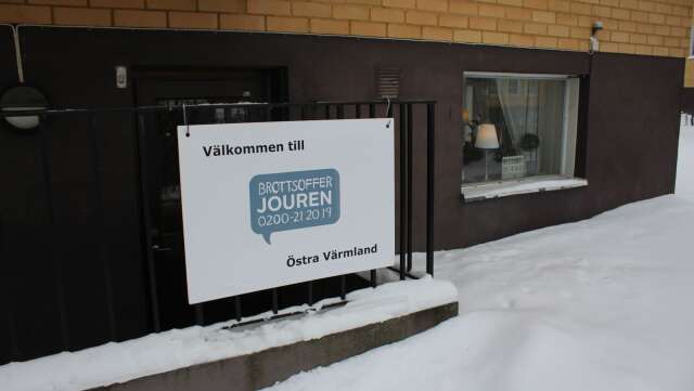 I en källarlokal på Västerlånggatan hittar man BOJ:s kontor för Kristinehamn, Storfors och Filipstad.