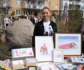 Sara Aldén sålde bland annat akvareller som hon gjort själv och flera olika böcker om Åmål.