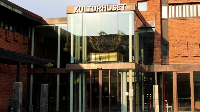 Sedan januari 2021 huserar GöteborgsOperans regionala scen i Skövde kulturhus. 