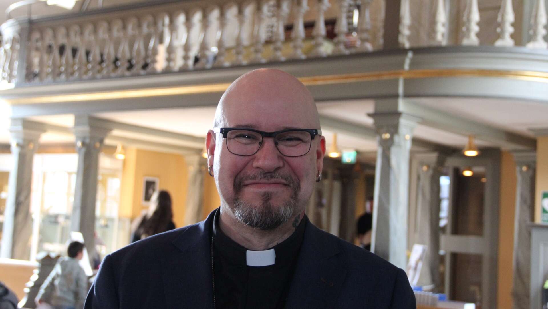 Daniel Pereyra, präst vid Karlskoga församling.