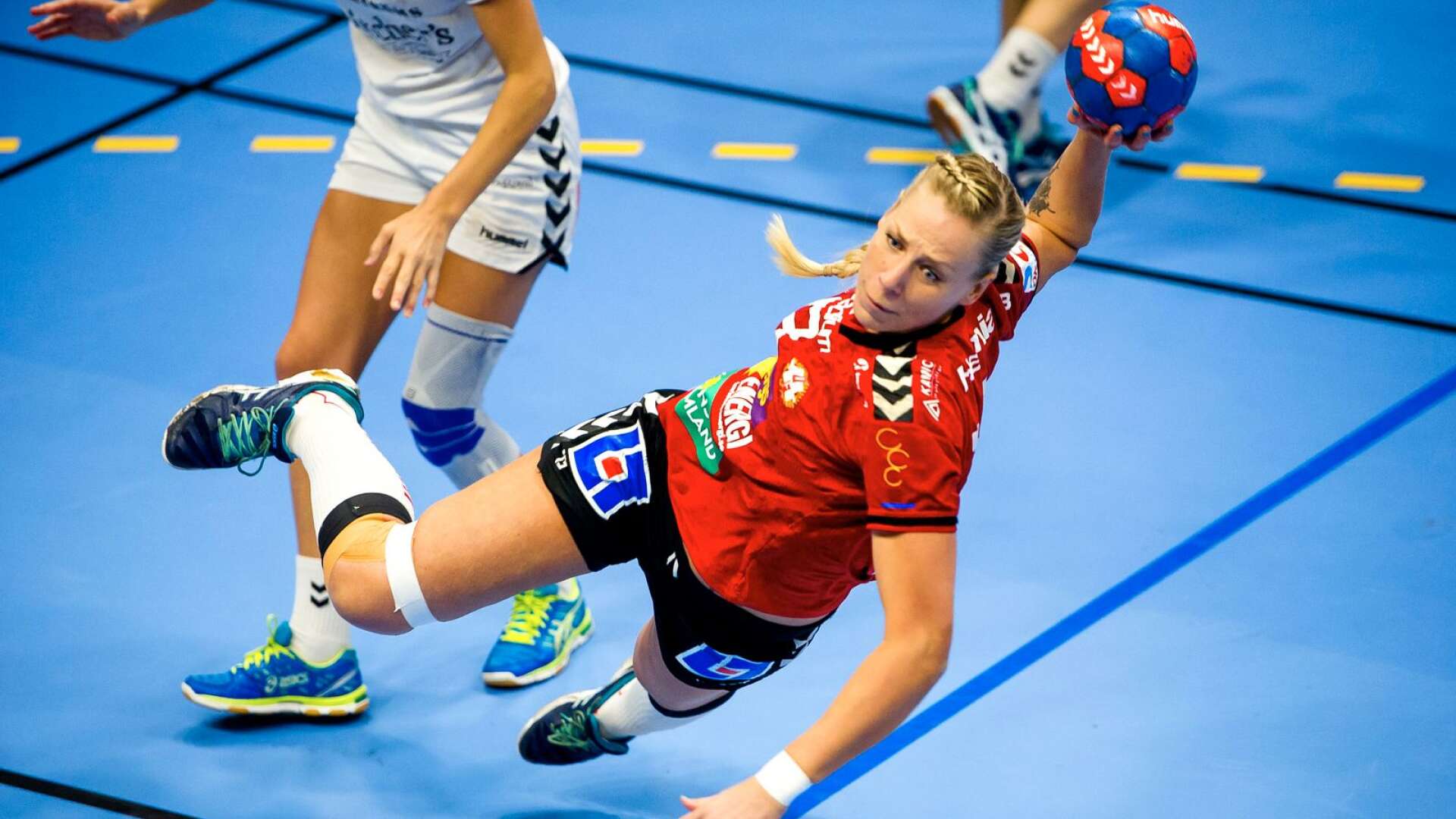 Linda Johansson, här i Helltons färger, spelade för Skåre i helgen.